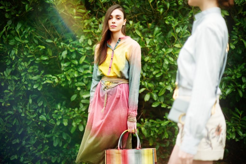 Azyaamode Salutes ‘Miss Dior’

