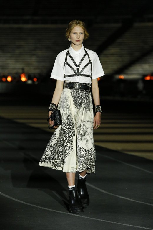 Discover Dior’s Cruise 2022 Collection
