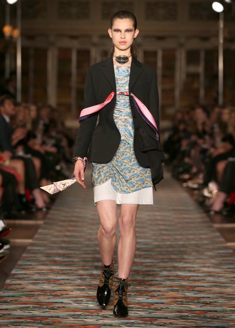 حدائق بوبولي<br />
<em>من متحف</em> <em>Gallerie Degli Uffizi </em><br />
&nbsp;