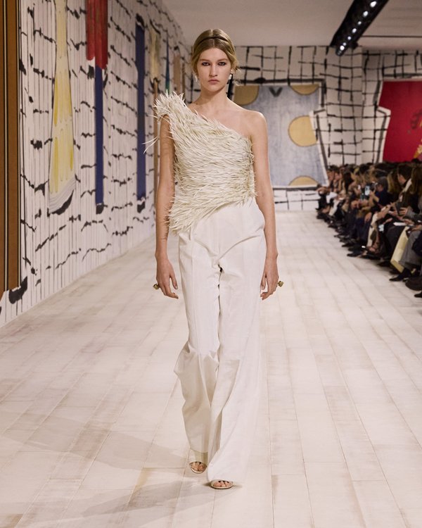 Dior Couture Spring-Summer 2024 Collection
