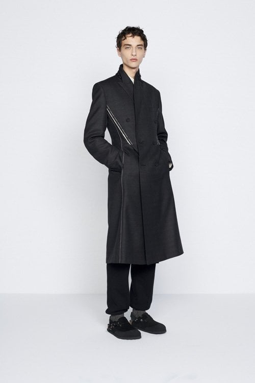 Exclusive – A First Look at Dior Men’s Winter 22-23 RTW Collection
