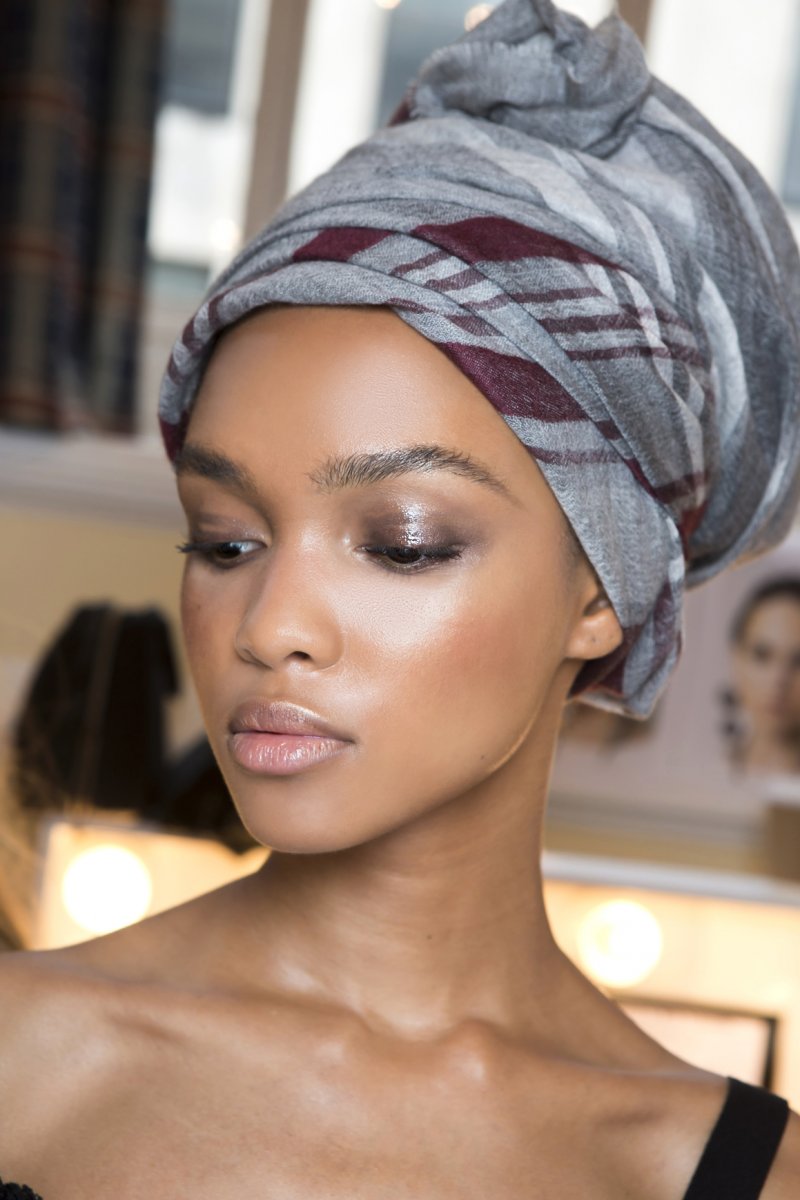 Beauty Tip of the Week – Smudged and Smoked eyes

