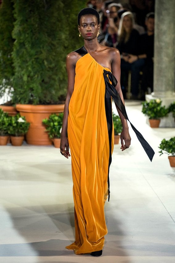 ديور<br />
&nbsp;