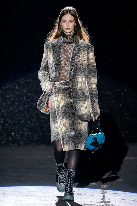 <strong>بولغري&nbsp;</strong>خاتم من مجموعة&nbsp;<span dir=LTR>Barocko</span>&nbsp;للمجوهرات الراقية<br />
&nbsp;