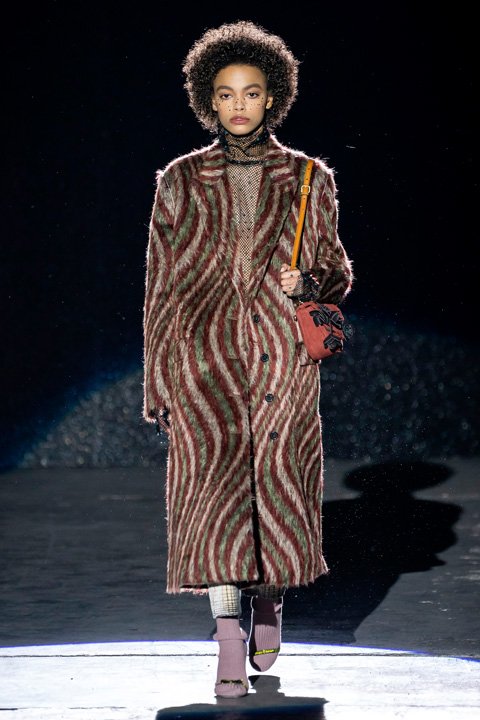 <strong>بوميلاتو&nbsp;</strong>مجموعة&nbsp;<span dir=LTR>Gioia Di Pomellato</span>&nbsp;للمجوهرات الراقية، سوار&nbsp;<span dir=LTR>Mineralismo</span><br />
&nbsp;