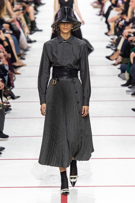 Long-Sleeved, Modest and Chic – The It-Dresses
