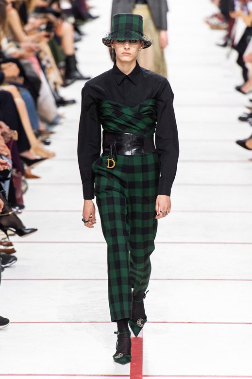 علامة&nbsp;<span dir=LTR>AMMANII JEWELRY</span>&nbsp;&ndash; مجوهرات (الولايات المتّحدة الأميركيّة)