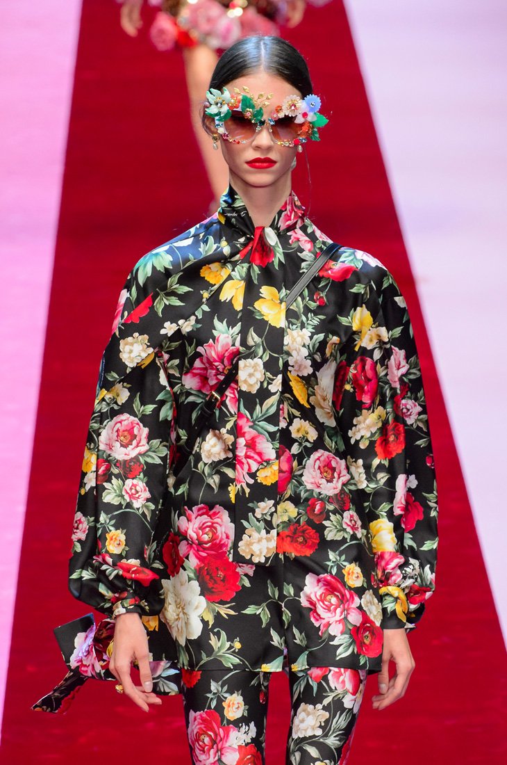 تصاميم منعشة مزيّنة بزهور
