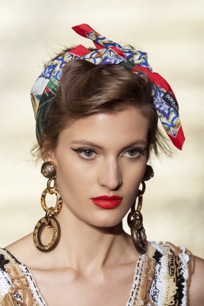 الأقراط الضخمة التي تحتاجينها
