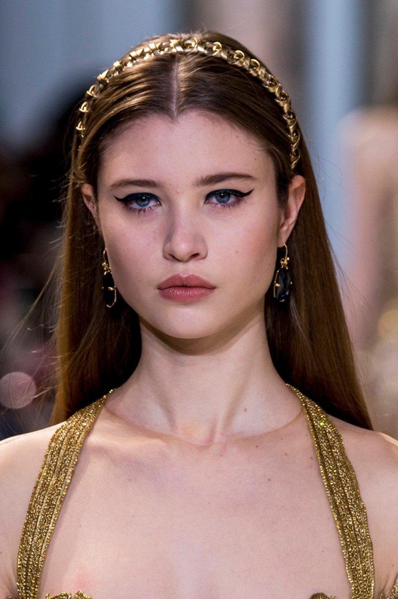 The Headpieces You Need Now
