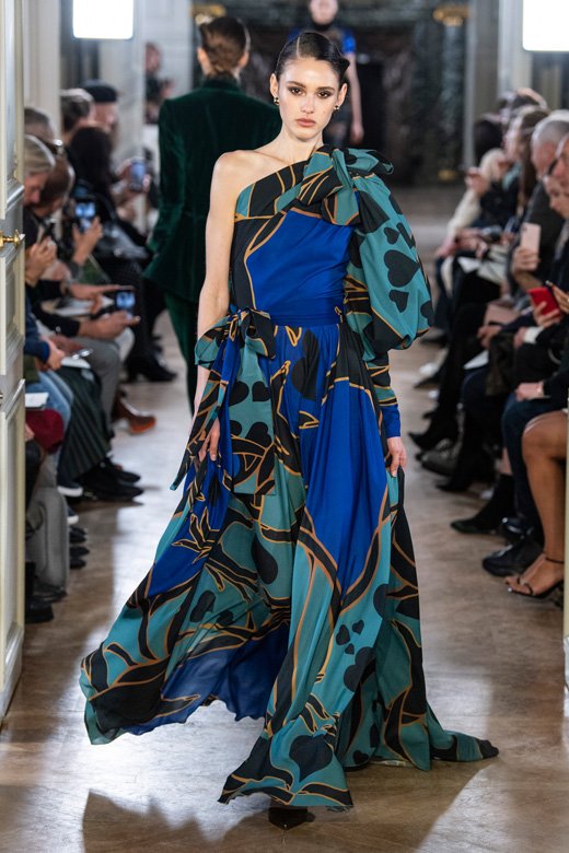 لوح تزلّج من علامة كيارا فيراغني &nbsp;&nbsp;<br />
&nbsp;