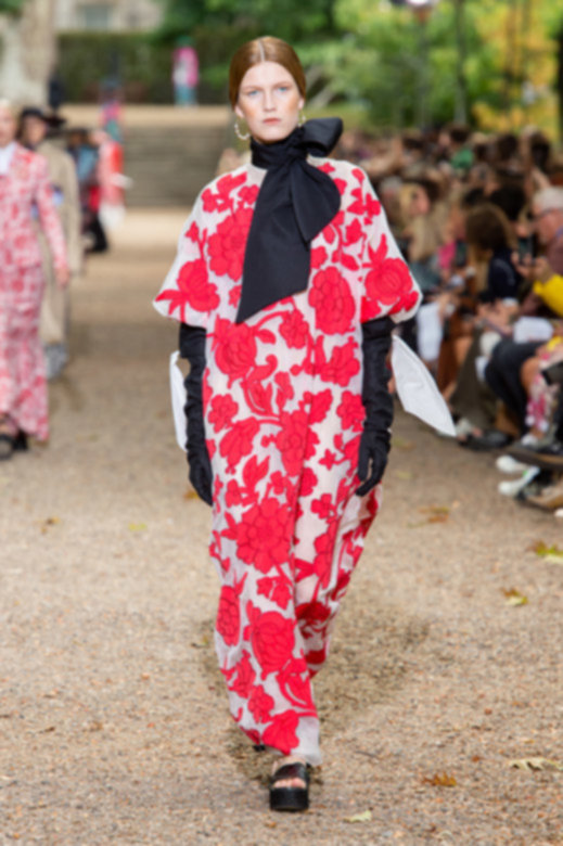 مصباح من تصميم&nbsp;<span dir=LTR>Zanellato</span>&nbsp;و&nbsp;<span dir=LTR>Bortotto</span>&nbsp;من&nbsp;<strong>لويس فويتون</strong><br />
&nbsp;