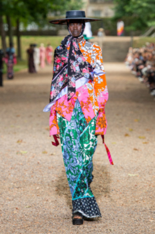 مجموعة ربيع وصيف 2020 للملابس الجاهزة من إيرديم
