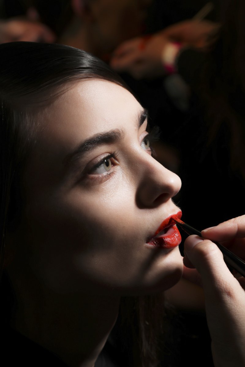 Beauty Tip of the Week – Lipstick Hacks
