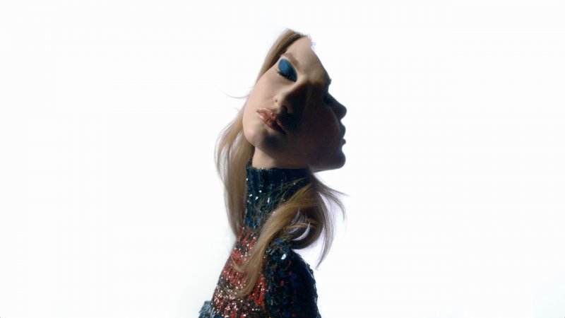 علامة Vetements