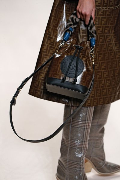 إستثمري في هذه الحقائب الأساسيّة
