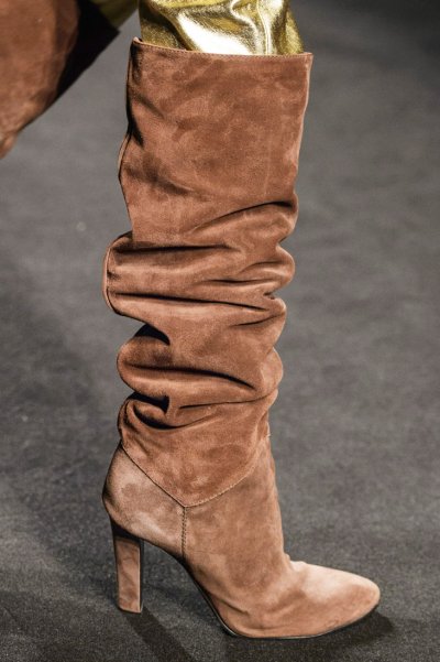 الأحذية الواسعة العالية المستوى، أروع ما في عالم الأحذية!
