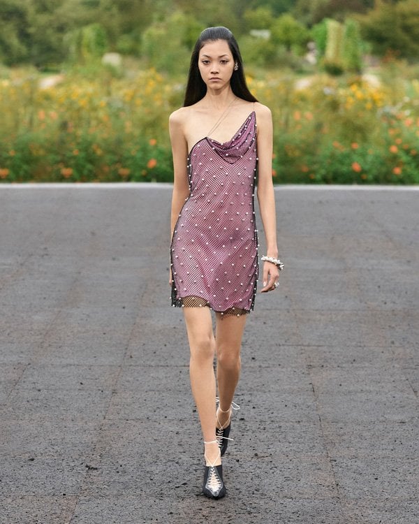 Givenchy Spring-Summer 2023 Ready-to-Wear | Azyaamode