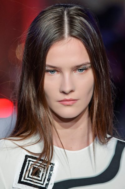 How to Part your hair
