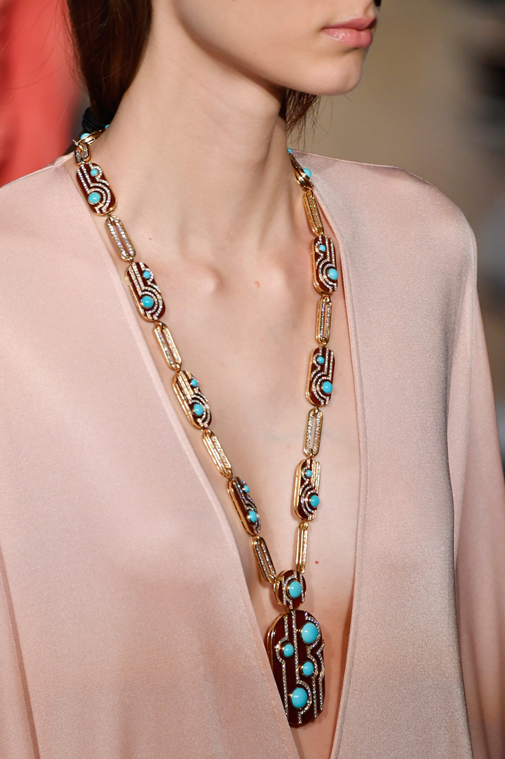 Bulgari Stars in Emilio Pucci’s Fashion Show
