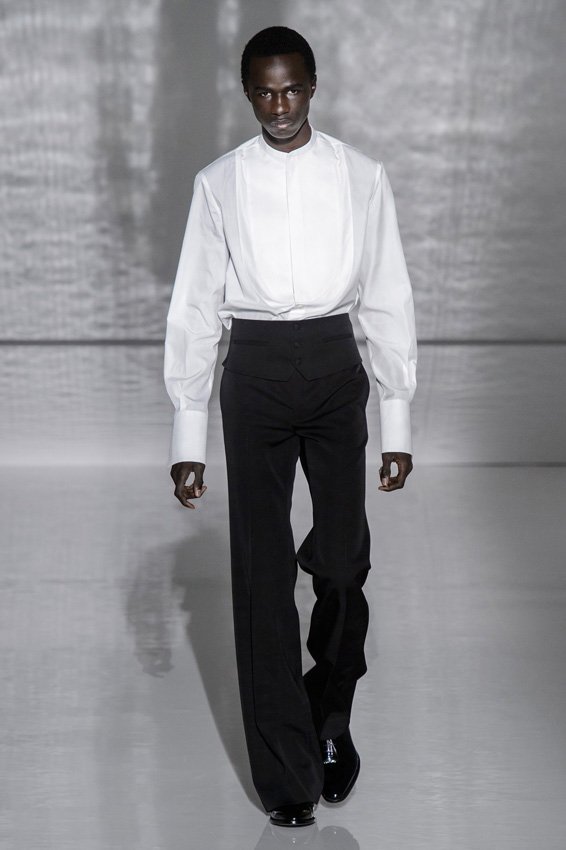 رالف وروسو<br />
&nbsp;