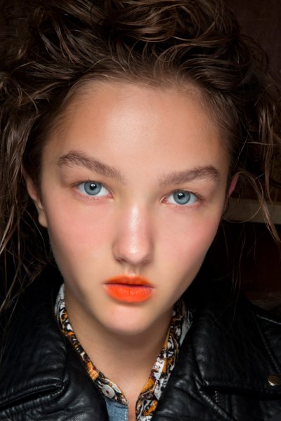Orange lips
