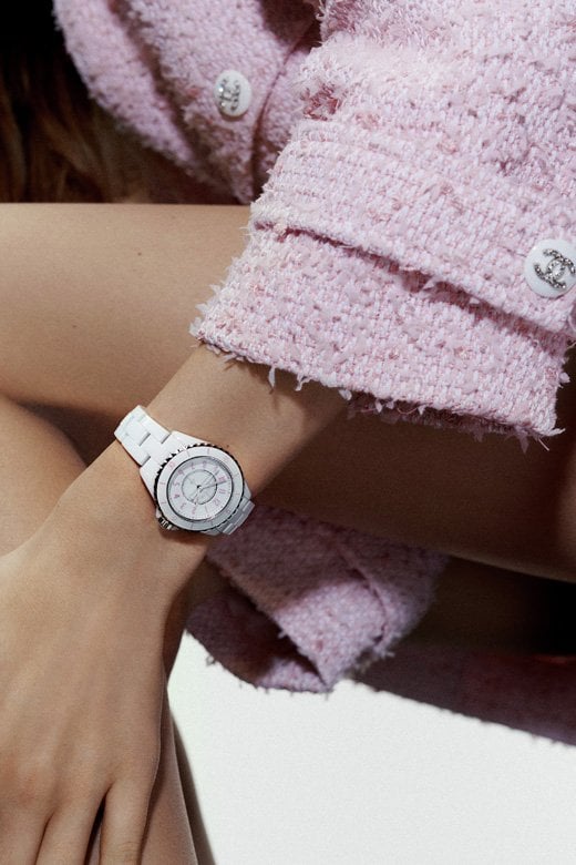 Chanel j12 pink deals