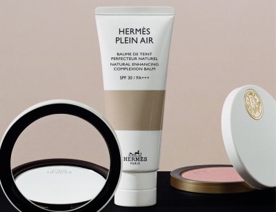 With Herm&egrave;s on a New Beauty Adventure&nbsp;en Plein Air
