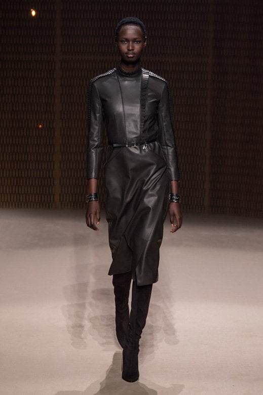 ميو ميو<br />
&nbsp;