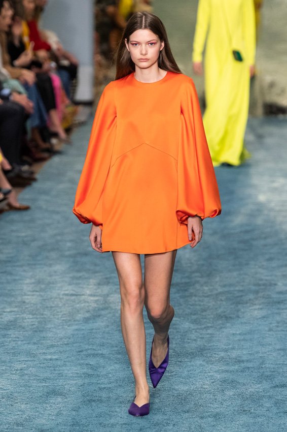 حقيبة من ديور<br />
&nbsp;