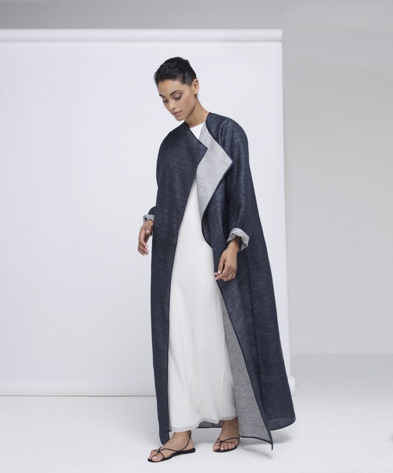 علامة Agmes<br />
<em>من موقع مودا أوبيراندي </em><br />
&nbsp;