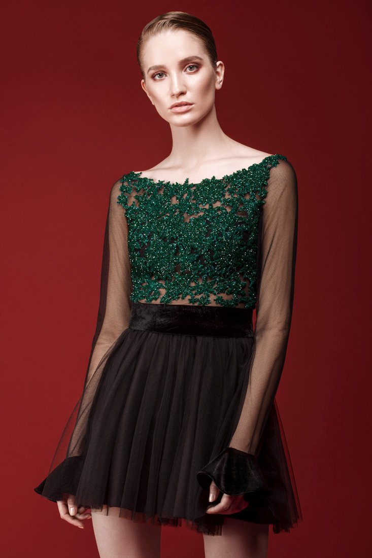 برادا<br />
<em>من موقع</em> <em><span dir=LTR>Matches Fashion</span></em><br />
&nbsp;