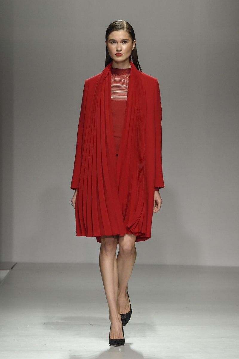 جينيفير بيهر<br />
<em>من موقع</em> <em>Net-A-Porter</em><br />
&nbsp;