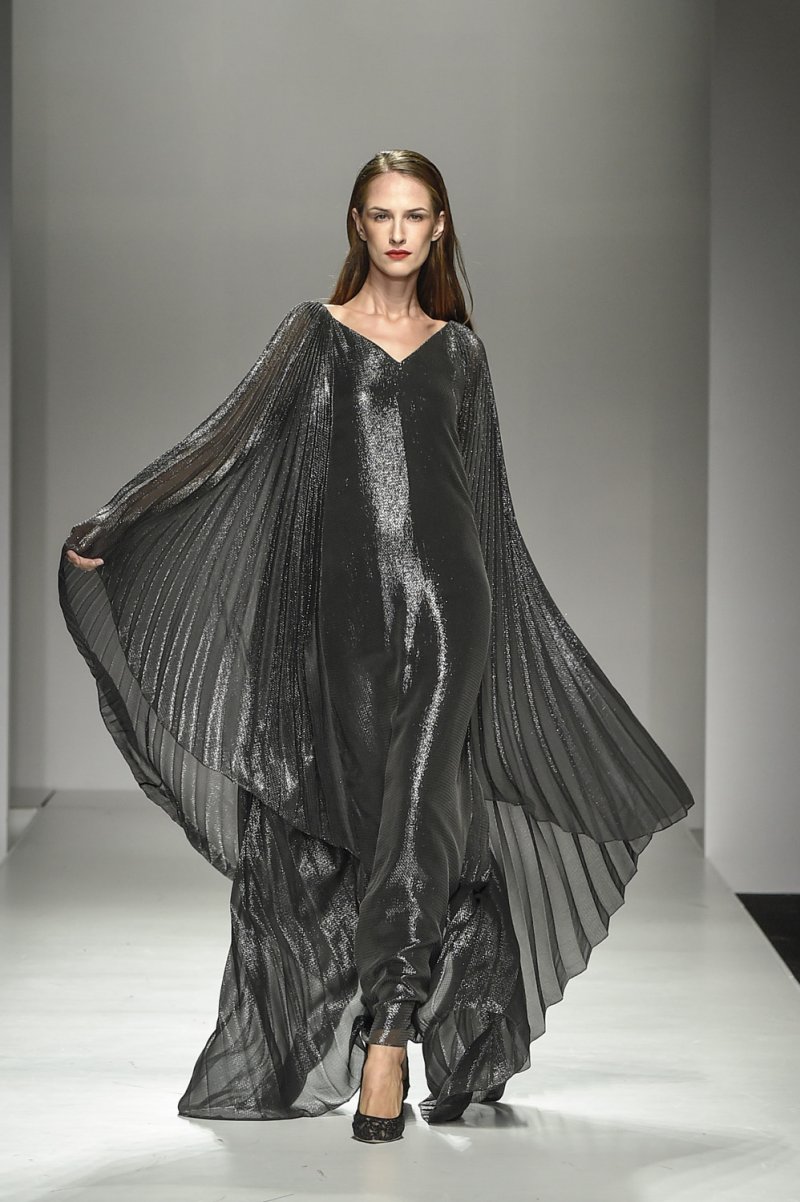 فالنتينو<br />
&nbsp;