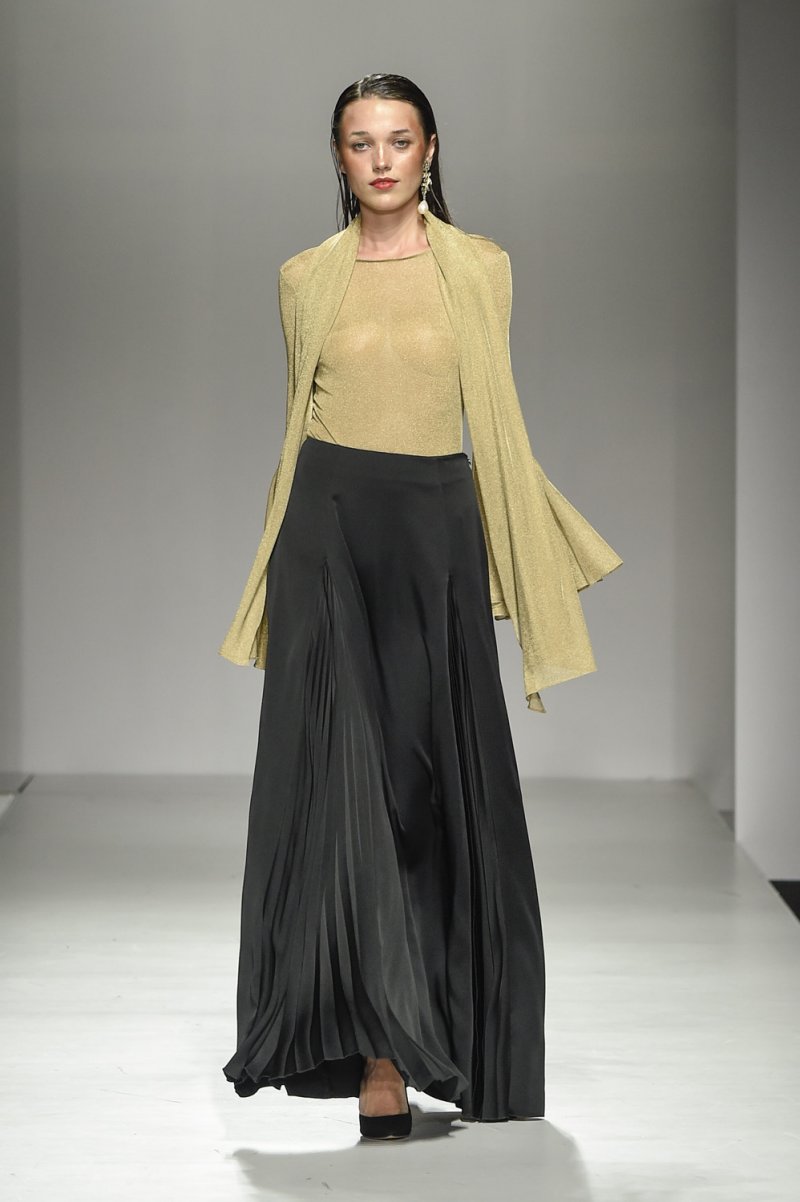 إيلي صعب<br />
&nbsp;