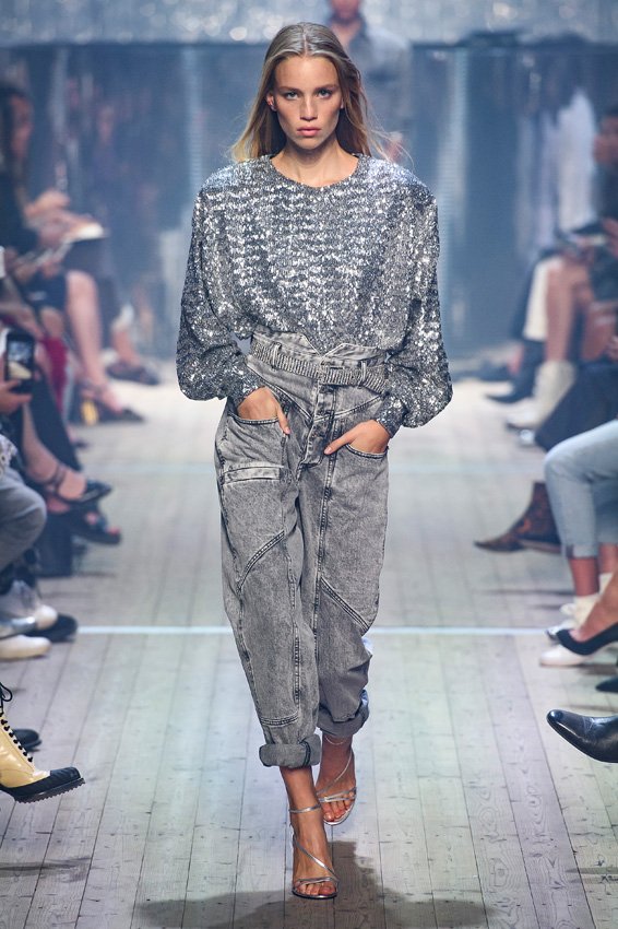 10 سراويل جينز يجب أن تتوفّر في خزانتكِ
