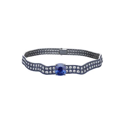 Dior Leaves Its Prints on High Jewelry

