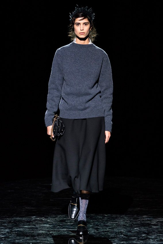 ميو ميو<br />
<em>من موقع&nbsp;</em><em><span dir=LTR>Matches Fashion</span></em>