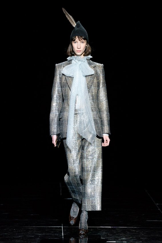 <strong>شانيل </strong><strong><span dir=LTR>CHANEL</span></strong><strong>، </strong>عقد <span dir=LTR>Coco Crush</span><br />
&nbsp;