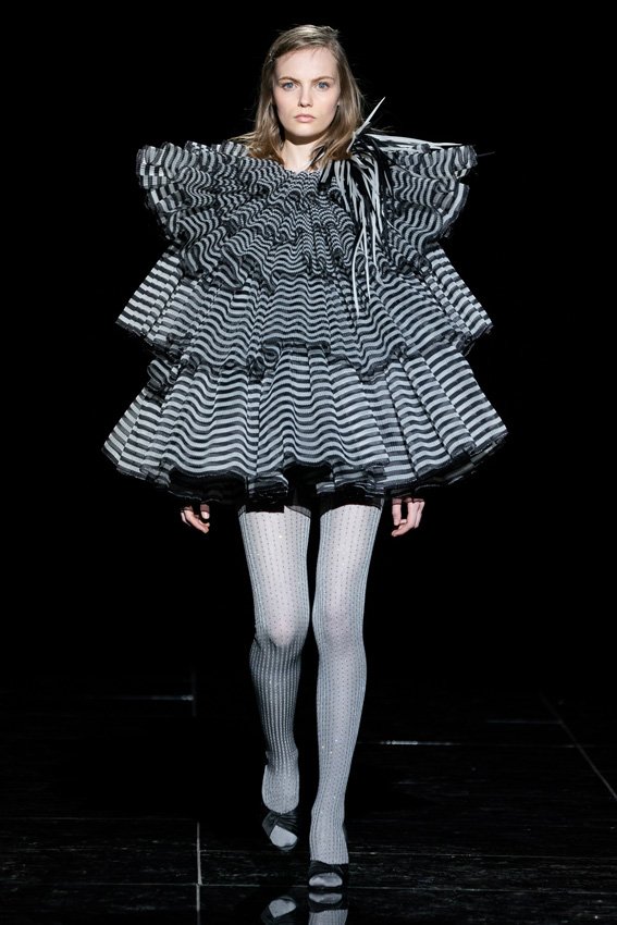 <strong>فنتي بيوتي&nbsp;</strong>أحمر شفاه&nbsp;<span dir=LTR>Mattemoiselle Plush Matte Lipstick</span>&nbsp;بلون&nbsp;<span dir=LTR>Tiger Tini</span><br />
&nbsp;