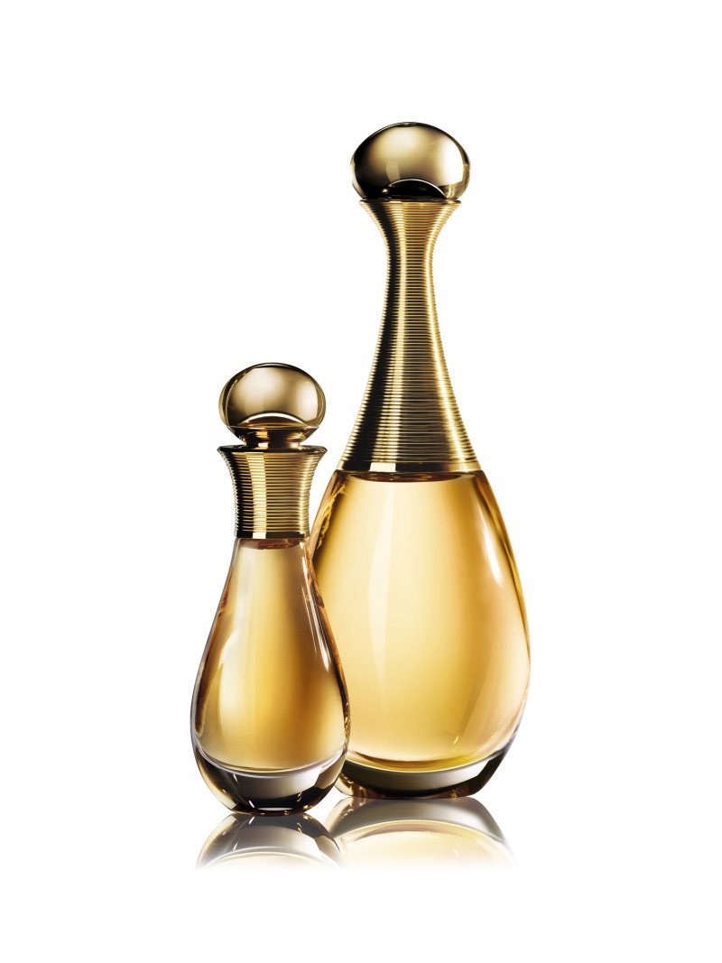ديور تقدّم عطر J’adore Touche de Parfum الموقظ للحواسّ