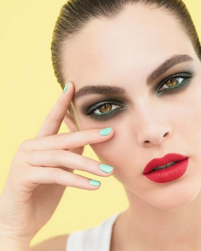 Pout Goes Red for Summer
