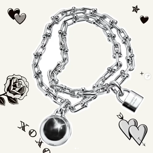 It’s a Chain affair

