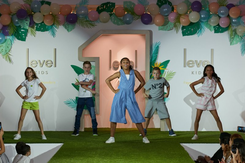 <strong>علامة</strong> <strong>Dima Jewellery، </strong>خاتم Crescent<br />
&nbsp;