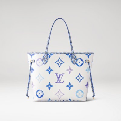 With Louis Vuitton, We&rsquo;re Spending the Perfect Summer
