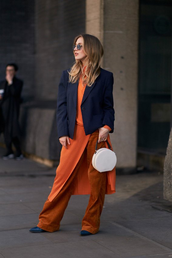 <p>تخلّصي من حرارة الطقس ببعض الألعاب المائيّة! أعلم أنّ الأمر لن يكون مسليًّا بالنسبة لأولادك إذا لا يشمل منزلك فناءً أو شرفةً لكن يمكنك دائمًا الاستفادة من حوض الاستحمام.</p>
