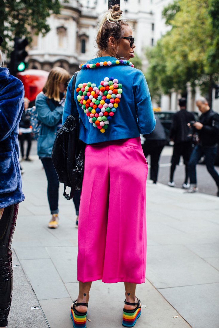 <strong>ديور،</strong> أقراط Archi Dior<br />
&nbsp;