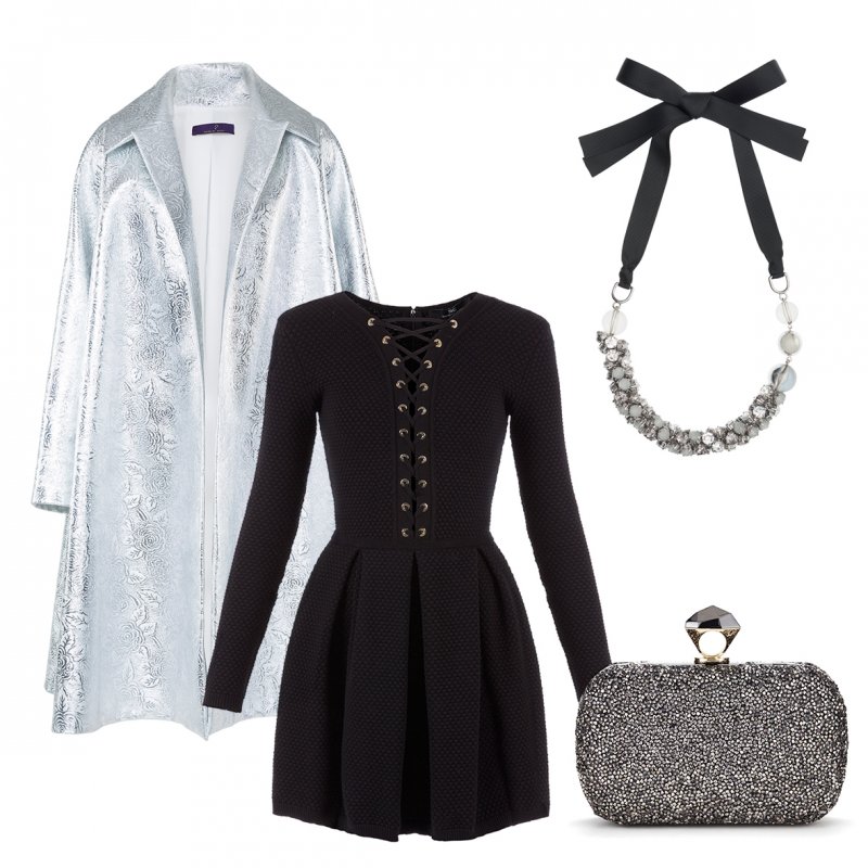 <strong>النّظّارات الشّمسيّة </strong><br />
روبيرتو كافالي<br />
&nbsp;