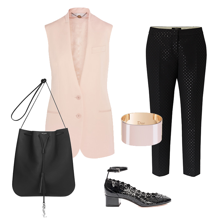 غوتشي<br />
<em>من موقع</em> <em>Net-A-Porter</em><br />
&nbsp;