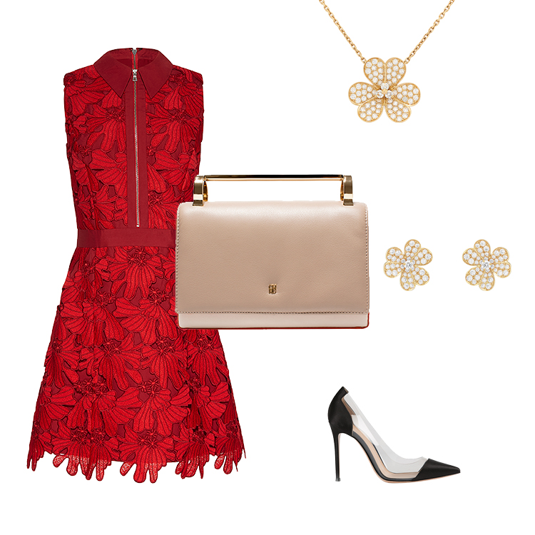 فستان من سان لوران<br />
&nbsp;